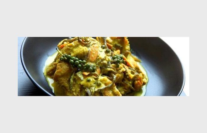Rgime Dukan (recette minceur) : Yellow curry de dinde au poivre vert #dukan https://www.proteinaute.com/recette-yellow-curry-de-dinde-au-poivre-vert-10117.html