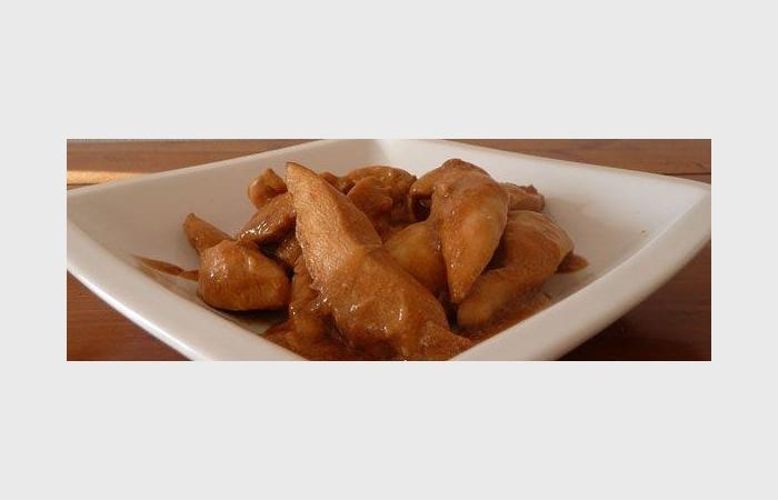 Régime Dukan (recette minceur) : Aiguillettes de poulet laquées #dukan https://www.proteinaute.com/recette-aiguillettes-de-poulet-laquees-103.html