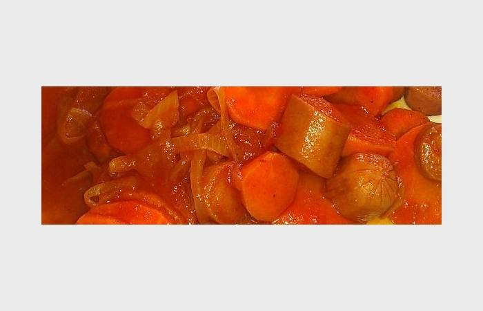Régime Dukan (recette minceur) : Carotte sauce tomate et poulet #dukan https://www.proteinaute.com/recette-carotte-sauce-tomate-et-poulet-10470.html