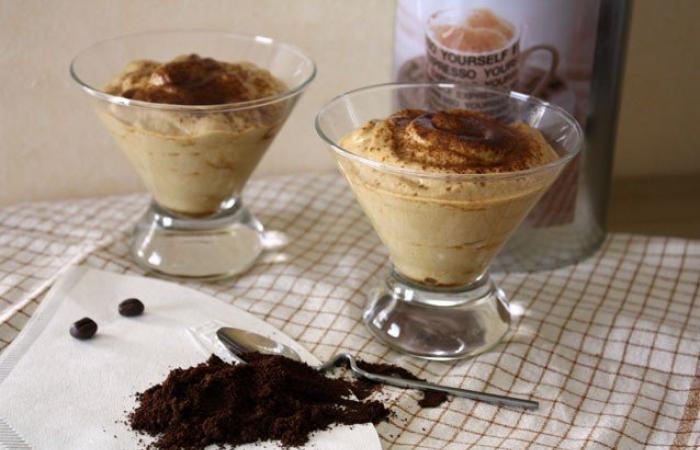 R�gime Dukan (recette minceur) : Mousse au caf� #dukan https://www.proteinaute.com/recette-mousse-au-cafe-1058.html