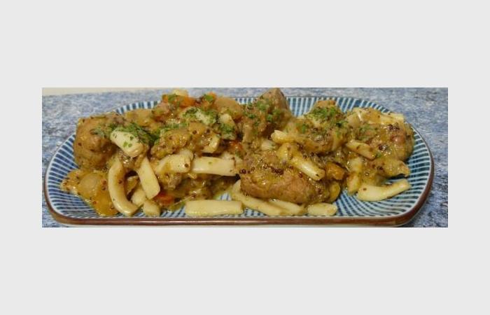 Rgime Dukan (recette minceur) : Sot l'y laisse de dinde aux lgumes et macaronis shirataki de tofu #dukan https://www.proteinaute.com/recette-sot-l-y-laisse-de-dinde-aux-legumes-et-macaronis-shirataki-de-tofu-10624.html