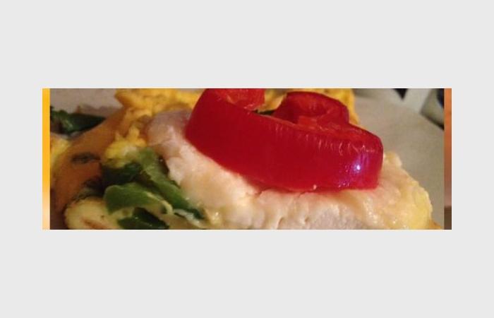 Rgime Dukan (recette minceur) : Omelette in love au Saint Pierrelin  #dukan https://www.proteinaute.com/recette-omelette-in-love-au-saint-pierrelin-10772.html