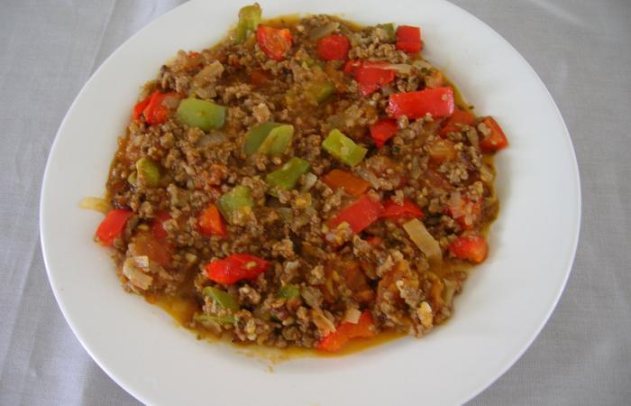 Régime Dukan (recette minceur) : Viande hachée aux poivrons #dukan https://www.proteinaute.com/recette-viande-hachee-aux-poivrons-1091.html