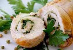 Recette Dukan : Filet de dinde rôti en cocotte au vert de blette et poivre vert