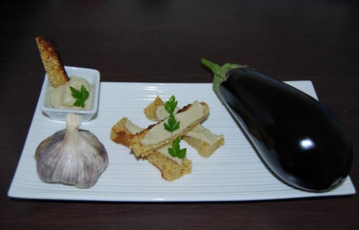 Rgime Dukan (recette minceur) : Caviar d'aubergines sans tolr et ultra simple #dukan https://www.proteinaute.com/recette-caviar-d-aubergines-sans-tolere-et-ultra-simple-1103.html