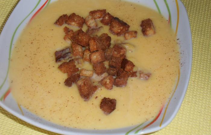 Régime Dukan (recette minceur) : Velouté de potiron/coco #dukan https://www.proteinaute.com/recette-veloute-de-potiron-coco-11172.html