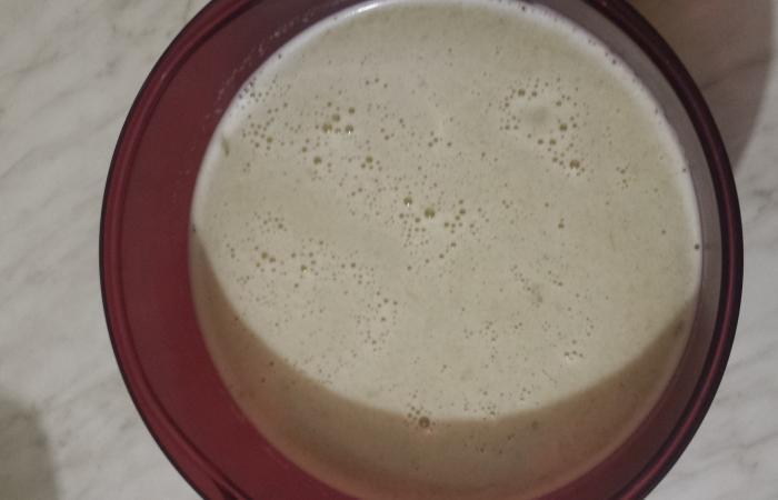 Régime Dukan (recette minceur) : Creme de laitue au carré frais ail / fines herbes #dukan https://www.proteinaute.com/recette-creme-de-laitue-au-carre-frais-ail-fines-herbes-11273.html