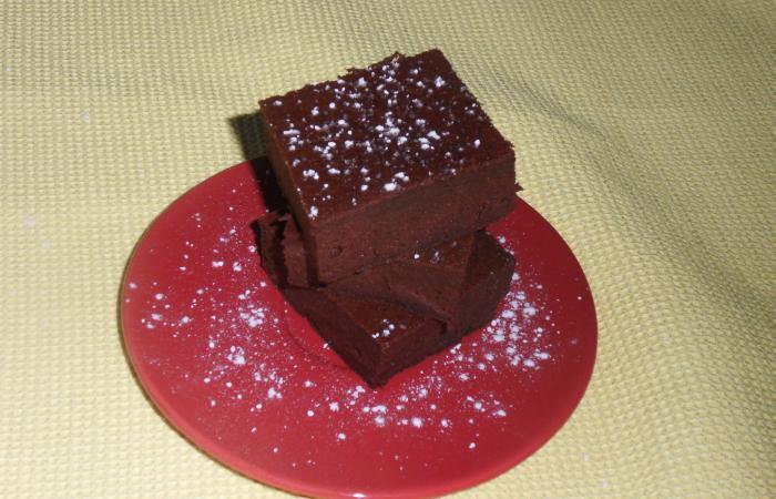 Régime Dukan (recette minceur) : Moelleux Quinoa Choc #dukan https://www.proteinaute.com/recette-moelleux-quinoa-choc-11333.html