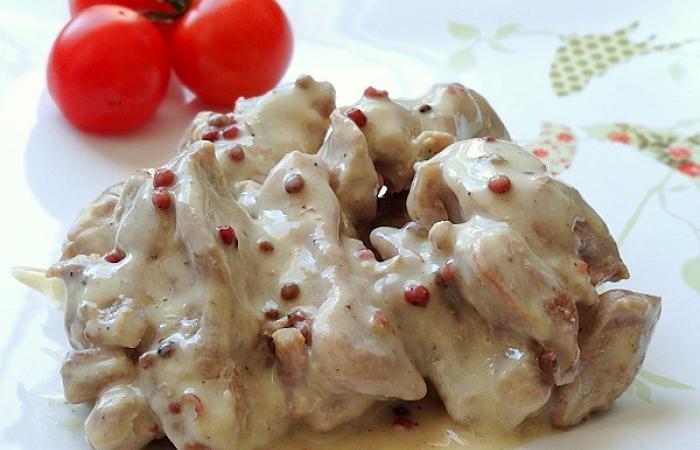 Régime Dukan (recette minceur) : Sauté de dinde à la crème de chèvre #dukan https://www.proteinaute.com/recette-saute-de-dinde-a-la-creme-de-chevre-11355.html