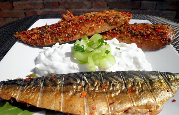 Régime Dukan (recette minceur) : Maquereaux provençaux fumés à la crème #dukan https://www.proteinaute.com/recette-maquereaux-provencaux-fumes-a-la-creme-11399.html