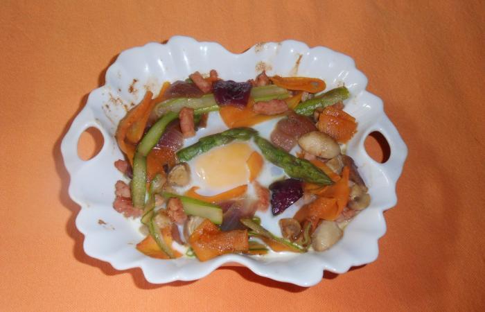 Rgime Dukan (recette minceur) : Oeuf cocotte, asperge et carotte #dukan https://www.proteinaute.com/recette-oeuf-cocotte-asperge-et-carotte-11408.html