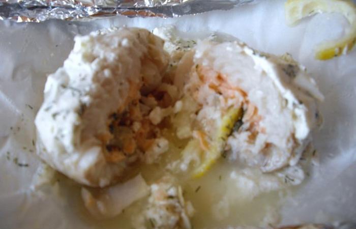 Régime Dukan (recette minceur) : Roulé de Poissons en papillote #dukan https://www.proteinaute.com/recette-roule-de-poissons-en-papillote-1146.html
