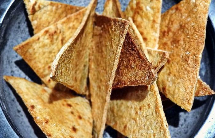 Régime Dukan (recette minceur) : Tortilla chips (nachos) #dukan https://www.proteinaute.com/recette-tortilla-chips-nachos-11475.html