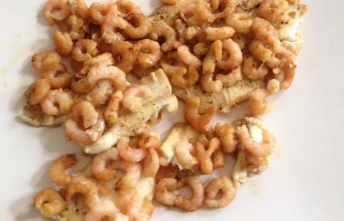 Rgime Dukan (recette minceur) : Carrelet au crevettes sauce soja #dukan https://www.proteinaute.com/recette-carrelet-au-crevettes-sauce-soja-11540.html