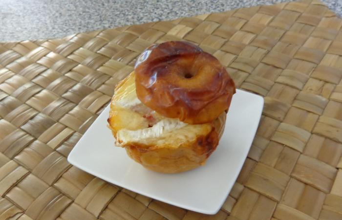 R�gime Dukan (recette minceur) : Pomme fourr�e au camembert #dukan https://www.proteinaute.com/recette-pomme-fourree-au-camembert-11573.html