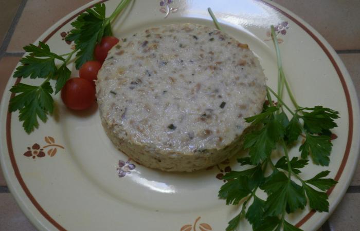 Rgime Dukan (recette minceur) : Flan d'ail au fromage blanc de brebis  #dukan https://www.proteinaute.com/recette-flan-d-ail-au-fromage-blanc-de-brebis-11596.html