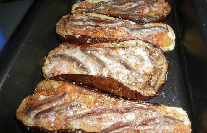 Régime Dukan (recette minceur) : Aubergines farcies #dukan https://www.proteinaute.com/recette-aubergines-farcies-11606.html