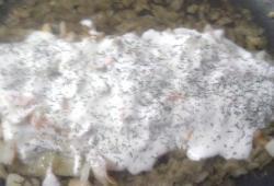 Recette Dukan : Filet de Pangas au surumi fromage blanc sur lit d'endives braisees et caramelises