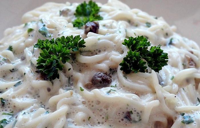 R�gime Dukan (recette minceur) : Pasta all'aglio #dukan https://www.proteinaute.com/recette-pasta-all-aglio-11741.html