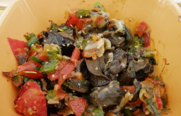 R�gime Dukan (recette minceur) : Cassolette d'escargots � la provencal #dukan https://www.proteinaute.com/recette-cassolette-d-escargots-a-la-provencal-1178.html