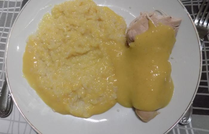 Rgime Dukan (recette minceur) : Poule au curry et riz de konjac #dukan https://www.proteinaute.com/recette-poule-au-curry-et-riz-de-konjac-11854.html