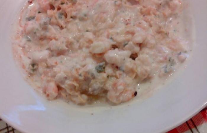 Régime Dukan (recette minceur) : Crevette et saumon rémoulade #dukan https://www.proteinaute.com/recette-crevette-et-saumon-remoulade-11981.html