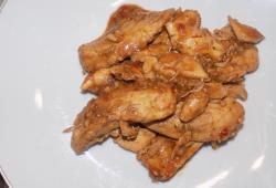 Recette Dukan : Aiguillettes de poulet à l'ail