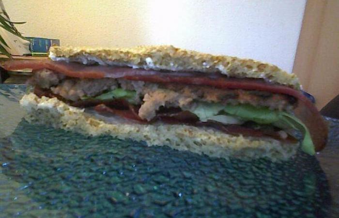 Régime Dukan (recette minceur) : Long Bacon Dukan #dukan https://www.proteinaute.com/recette-long-bacon-dukan-1209.html