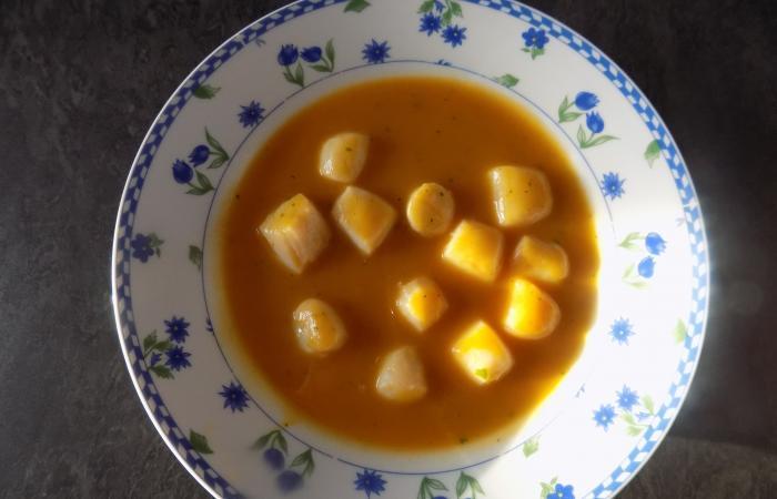 R�gime Dukan (recette minceur) : Velout� potiron saint-jacques #dukan https://www.proteinaute.com/recette-veloute-potiron-saint-jacques-12132.html