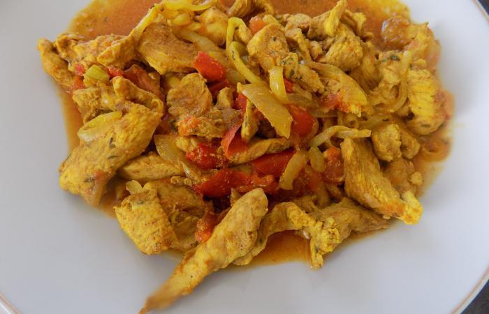 Régime Dukan (recette minceur) : Cari poulet #dukan https://www.proteinaute.com/recette-cari-poulet-12134.html