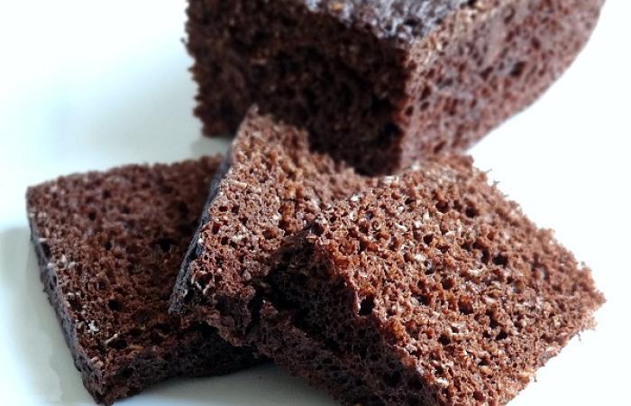 Régime Dukan (recette minceur) : Cake choco express #dukan https://www.proteinaute.com/recette-cake-choco-express-12198.html