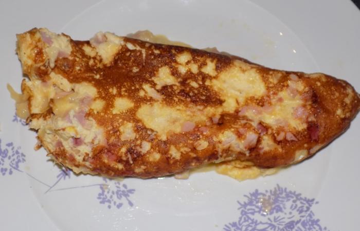 Rgime Dukan (recette minceur) : Omelette oignon bacon #dukan https://www.proteinaute.com/recette-omelette-oignon-bacon-12238.html