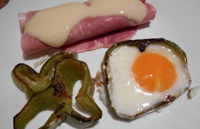 R�gime Dukan (recette minceur) : Oeuf cercl� au poivron #dukan https://www.proteinaute.com/recette-oeuf-cercle-au-poivron-12324.html