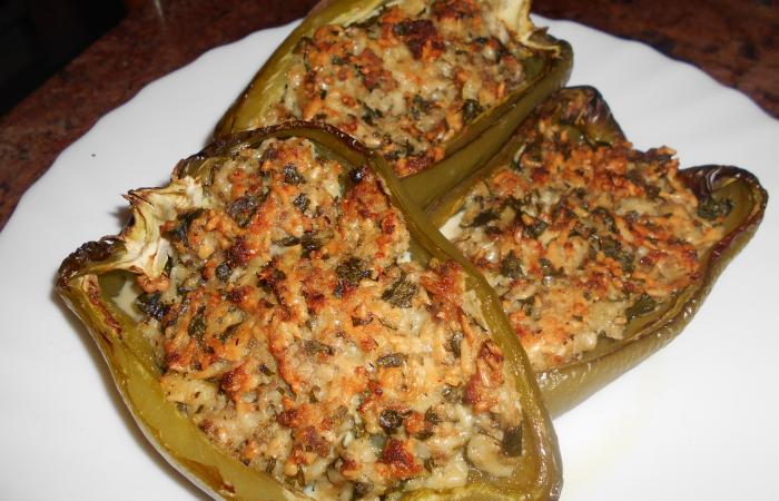 R�gime Dukan (recette minceur) : Poivron farci au thon #dukan https://www.proteinaute.com/recette-poivron-farci-au-thon-12371.html