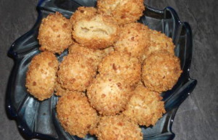 Rgime Dukan (recette minceur) : Croquettes au camembert Dukan #dukan https://www.proteinaute.com/recette-croquettes-au-camembert-dukan-12579.html