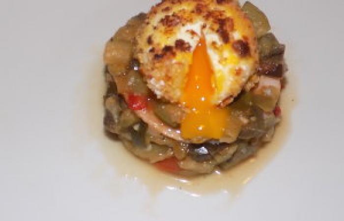 Rgime Dukan (recette minceur) : Oeuf pan sur lit de ratatouille #dukan https://www.proteinaute.com/recette-oeuf-pane-sur-lit-de-ratatouille-12693.html