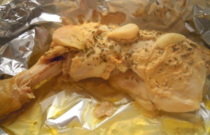 Régime Dukan (recette minceur) : Cuisse de poulet en papillote #dukan https://www.proteinaute.com/recette-cuisse-de-poulet-en-papillote-1291.html