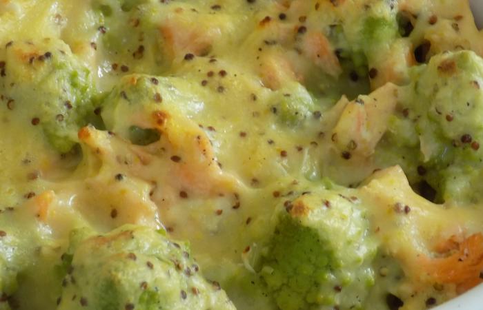 R�gime Dukan (recette minceur) : Gratin de chou romanesco au saumon #dukan https://www.proteinaute.com/recette-gratin-de-chou-romanesco-au-saumon-12935.html