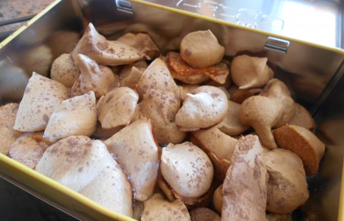 R�gime Dukan (recette minceur) : Meringue au chocolat #dukan https://www.proteinaute.com/recette-meringue-au-chocolat-12954.html