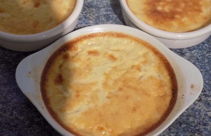 Régime Dukan (recette minceur) : Crème brulée fève tonka #dukan https://www.proteinaute.com/recette-creme-brulee-feve-tonka-12993.html