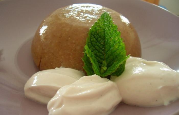 Régime Dukan (recette minceur) : Dome de porridge au chocolat et sa crème vanille/fraise #dukan https://www.proteinaute.com/recette-dome-de-porridge-au-chocolat-et-sa-creme-vanille-fraise-1300.html