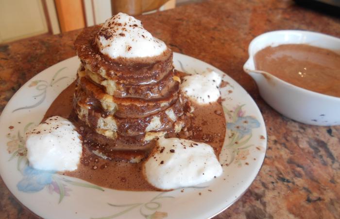 Pyramide au Dudutella