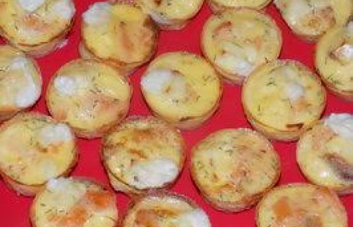Rgime Dukan (recette minceur) : Bouches au saumon fum #dukan https://www.proteinaute.com/recette-bouchees-au-saumon-fume-13059.html