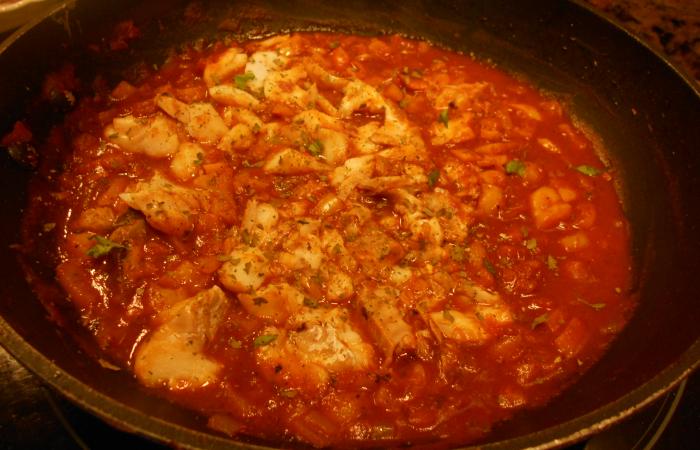 R�gime Dukan (recette minceur) : Filet de morue � la basquaise #dukan https://www.proteinaute.com/recette-filet-de-morue-a-la-basquaise-13094.html