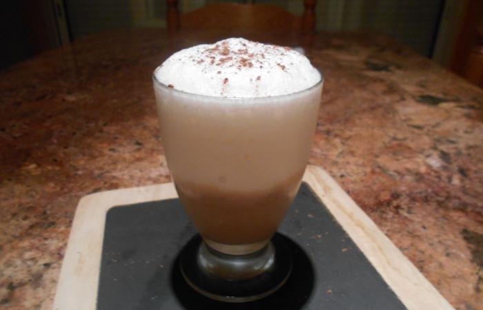 Régime Dukan (recette minceur) : Panna-mousse au chocolat #dukan https://www.proteinaute.com/recette-panna-mousse-au-chocolat-13117.html