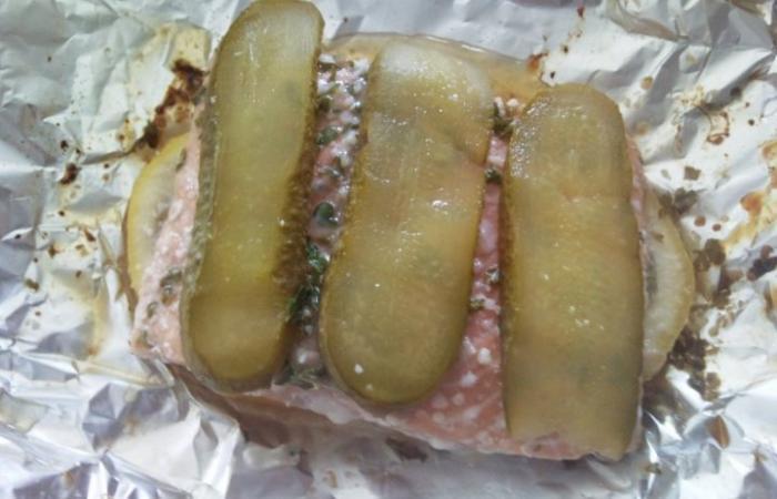 Régime Dukan (recette minceur) : Pavé de Saumon en papillote #dukan https://www.proteinaute.com/recette-pave-de-saumon-en-papillote-1326.html