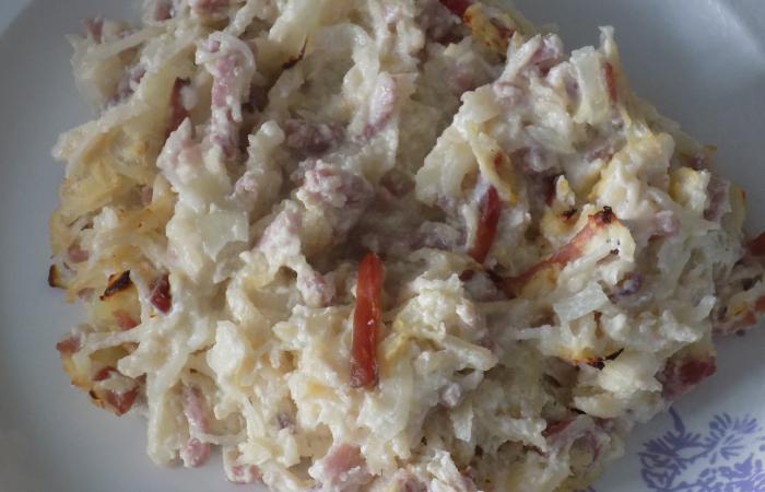R�gime Dukan (recette minceur) : Gratin de c�leri rave au bleu #dukan https://www.proteinaute.com/recette-gratin-de-celeri-rave-au-bleu-13338.html