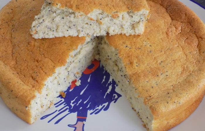 R�gime Dukan (recette minceur) : Moelleux l�ger au citron et pavot #dukan https://www.proteinaute.com/recette-moelleux-leger-au-citron-et-pavot-13356.html