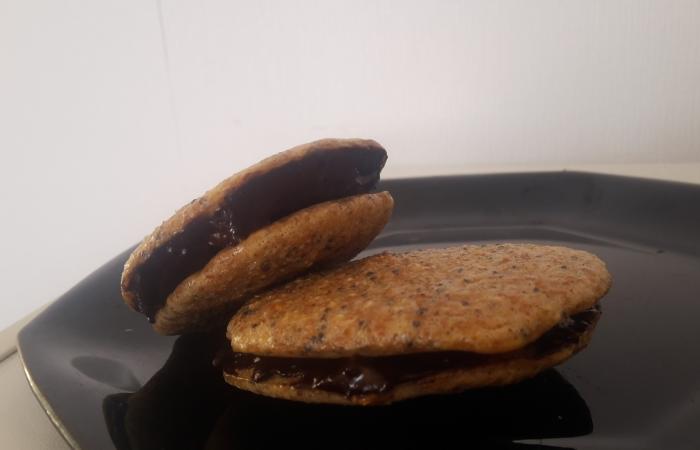 Tuiles � l'orange et au pavot fourr�es au dudutella