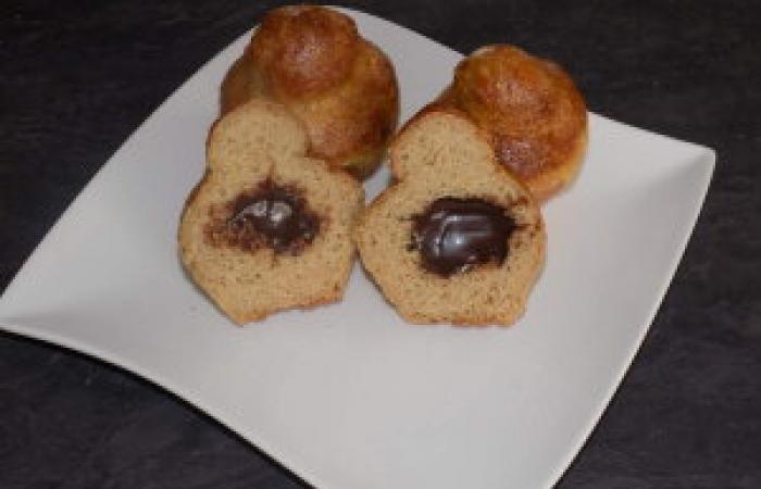 R�gime Dukan (recette minceur) : Brioches parisiennes coeur chocolat #dukan https://www.proteinaute.com/recette-brioches-parisiennes-coeur-chocolat-13475.html